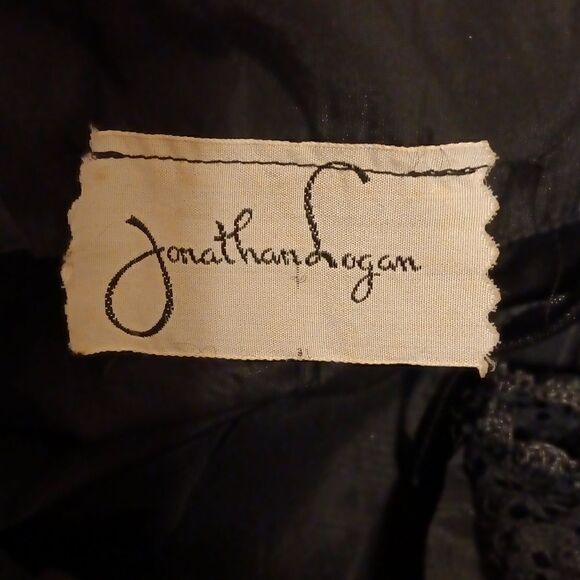 Jonathan Logan vintage black lace fit and flare formal party dress size 2 - Picture 12 of 14